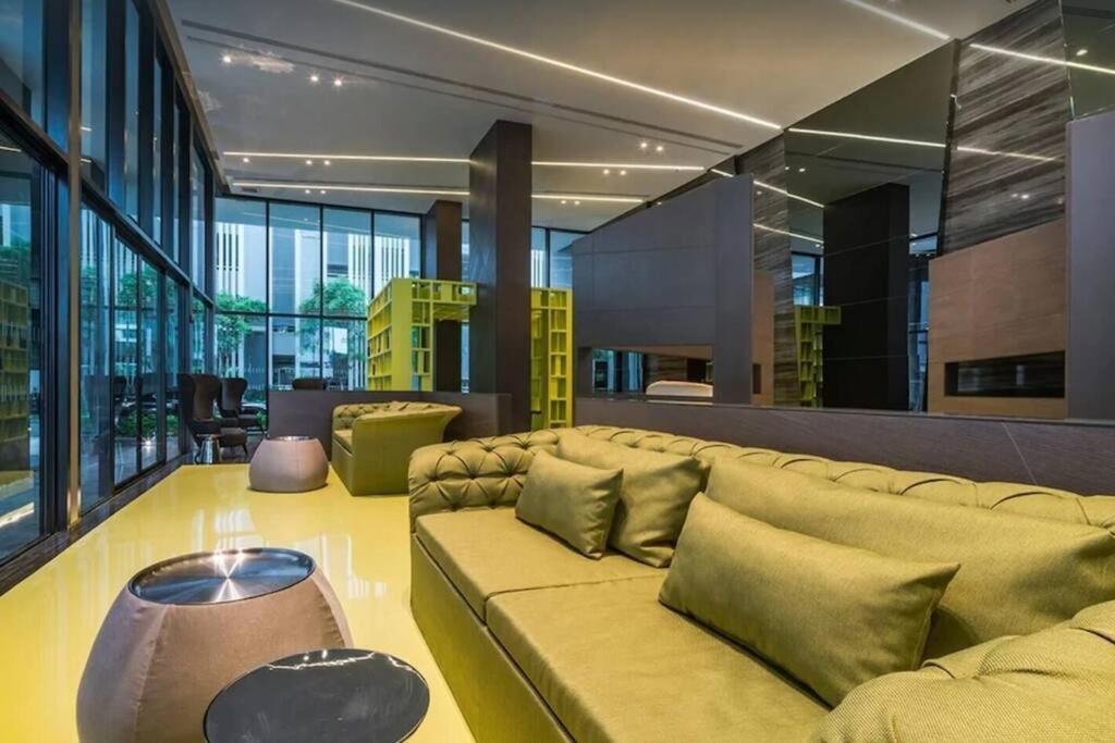 The Base Condo Center Of Pattaya Rooftop Swimming Pool Екстериор снимка