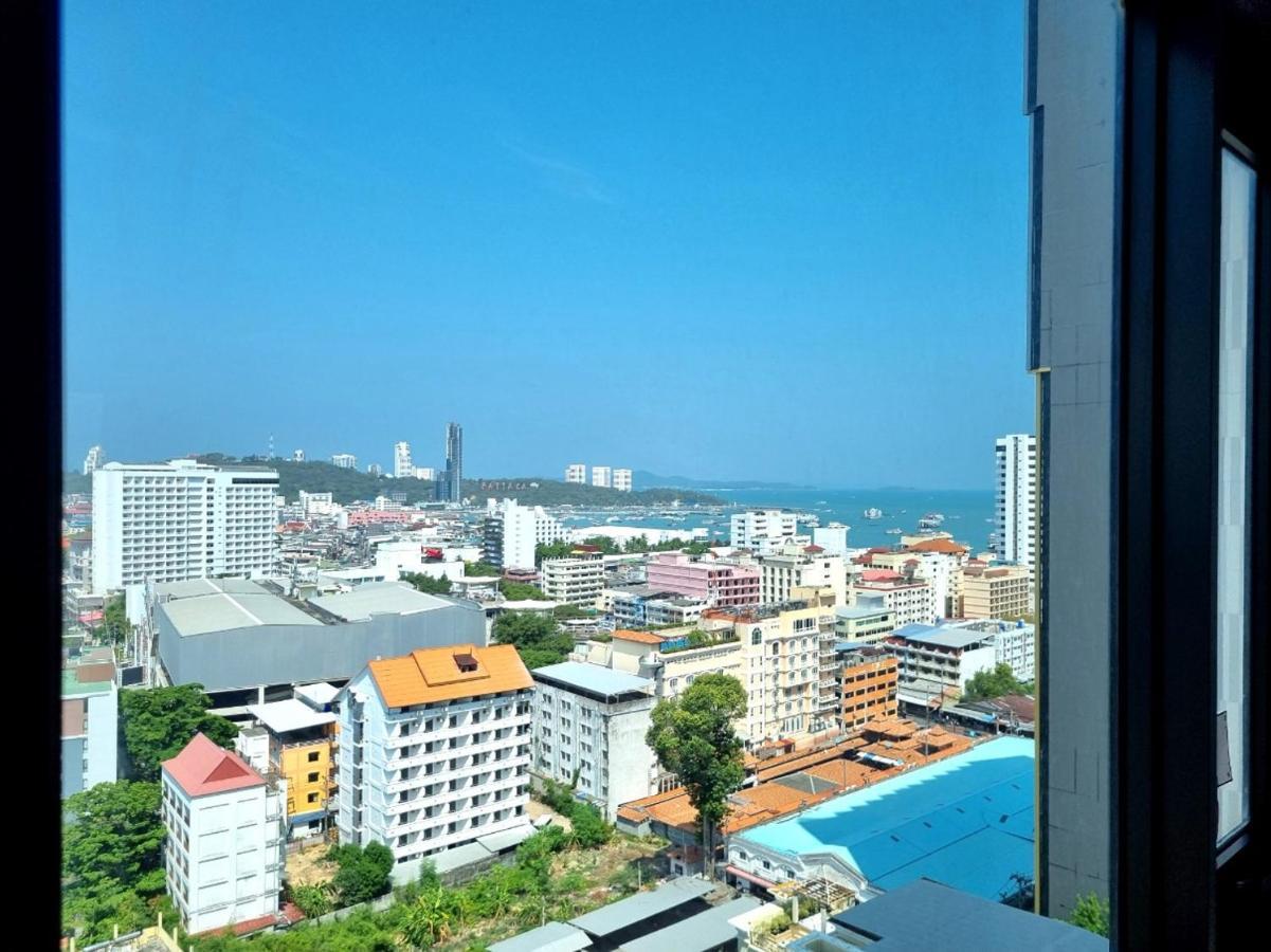 The Base Condo Center Of Pattaya Rooftop Swimming Pool Екстериор снимка