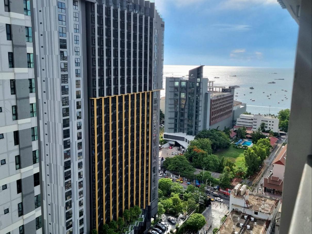The Base Condo Center Of Pattaya Rooftop Swimming Pool Екстериор снимка