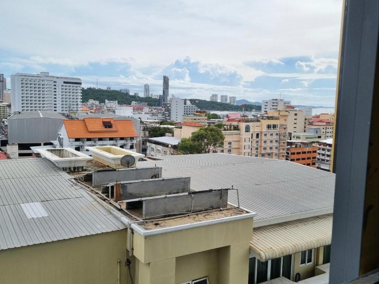 The Base Condo Center Of Pattaya Rooftop Swimming Pool Екстериор снимка