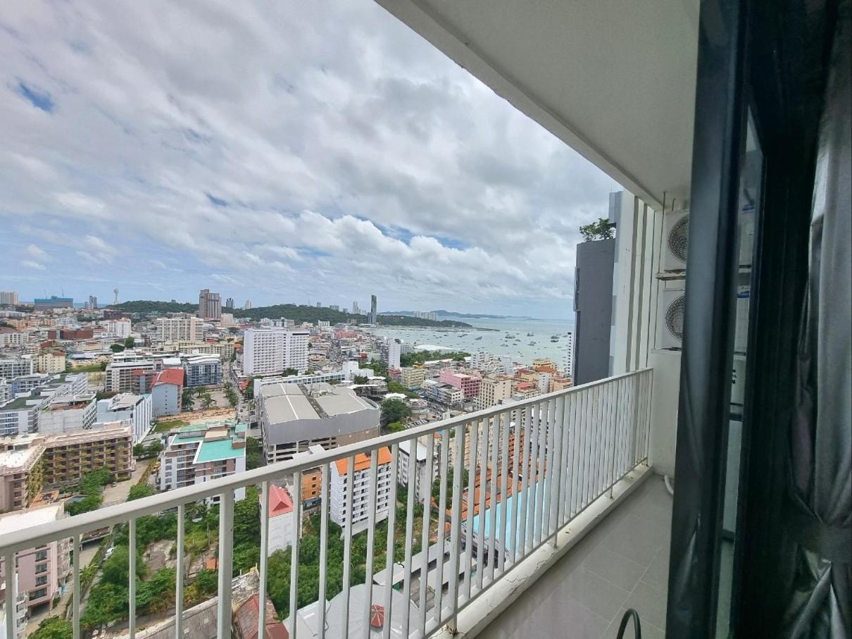 The Base Condo Center Of Pattaya Rooftop Swimming Pool Екстериор снимка