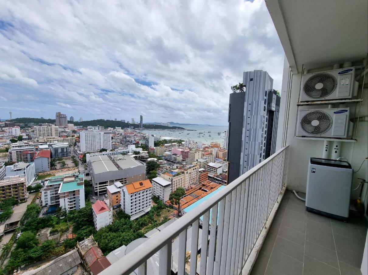 The Base Condo Center Of Pattaya Rooftop Swimming Pool Екстериор снимка