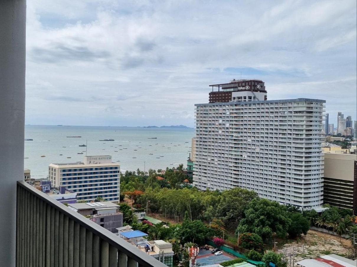 The Base Condo Center Of Pattaya Rooftop Swimming Pool Екстериор снимка